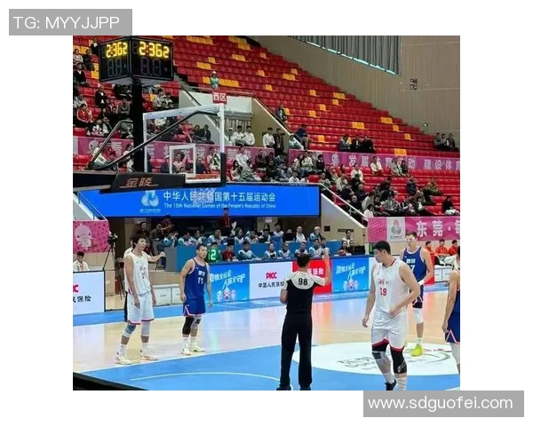 新赛季首轮战罢后CBA联赛全面停赛，球员隔离14天