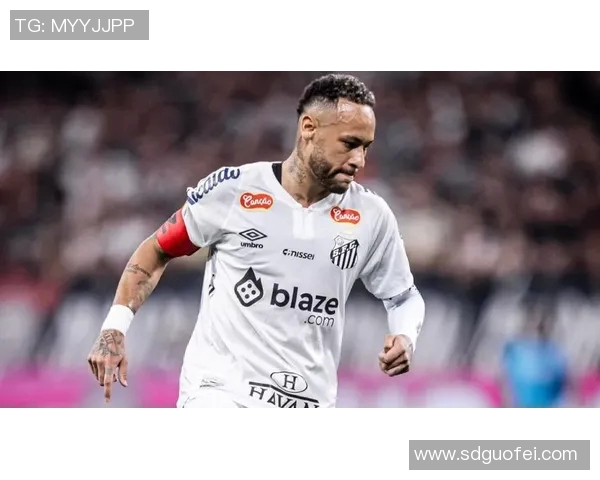 内马尔领衔球队激情对决足球比赛现场直播精彩瞬间回顾