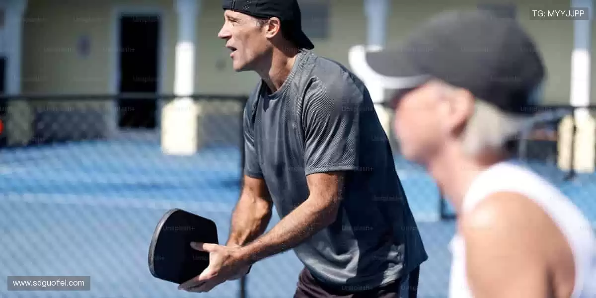 🎁 限量潮品，独家发售，体育周边让热爱触手可及！